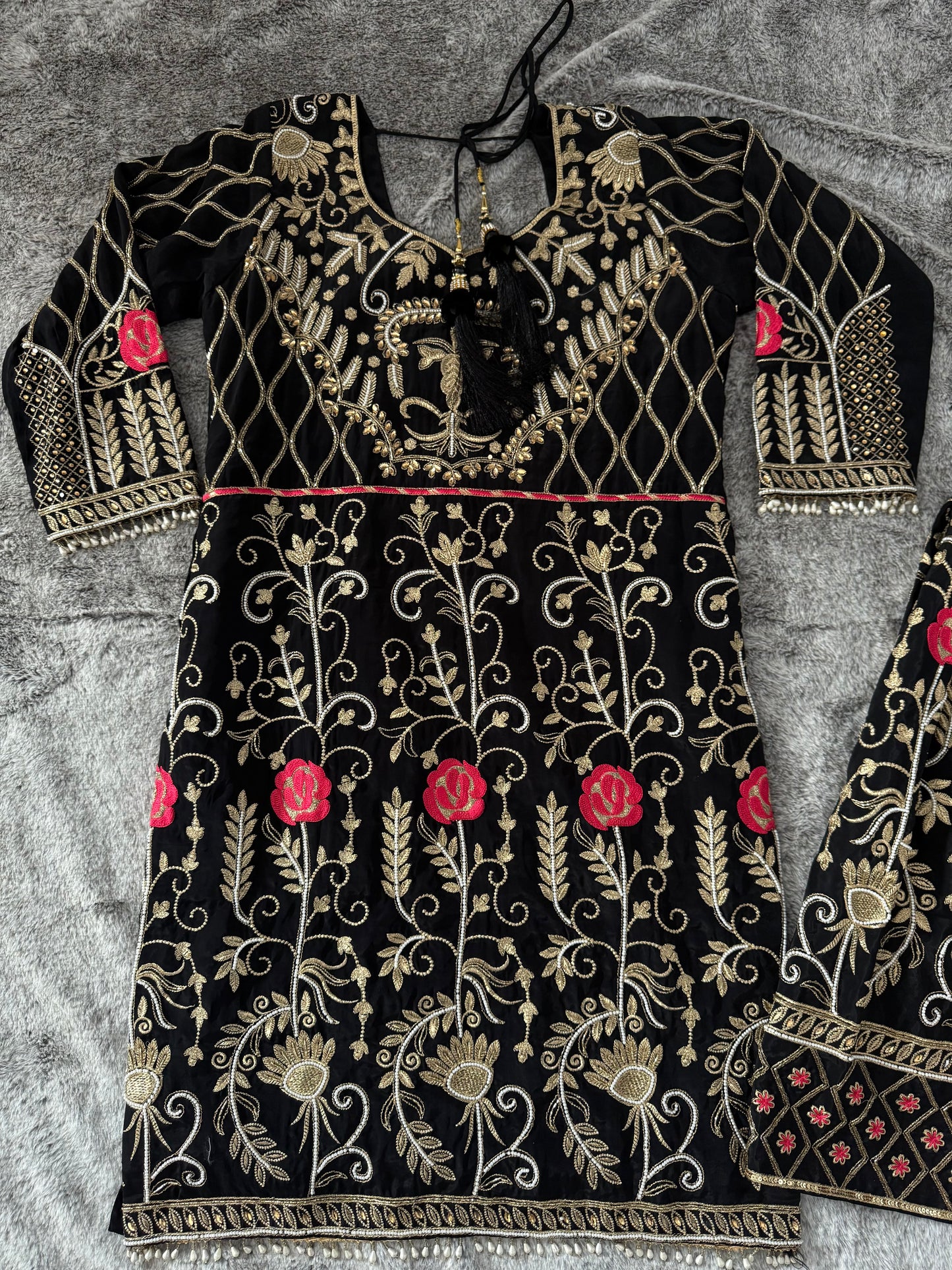 Roop Gharara Suit