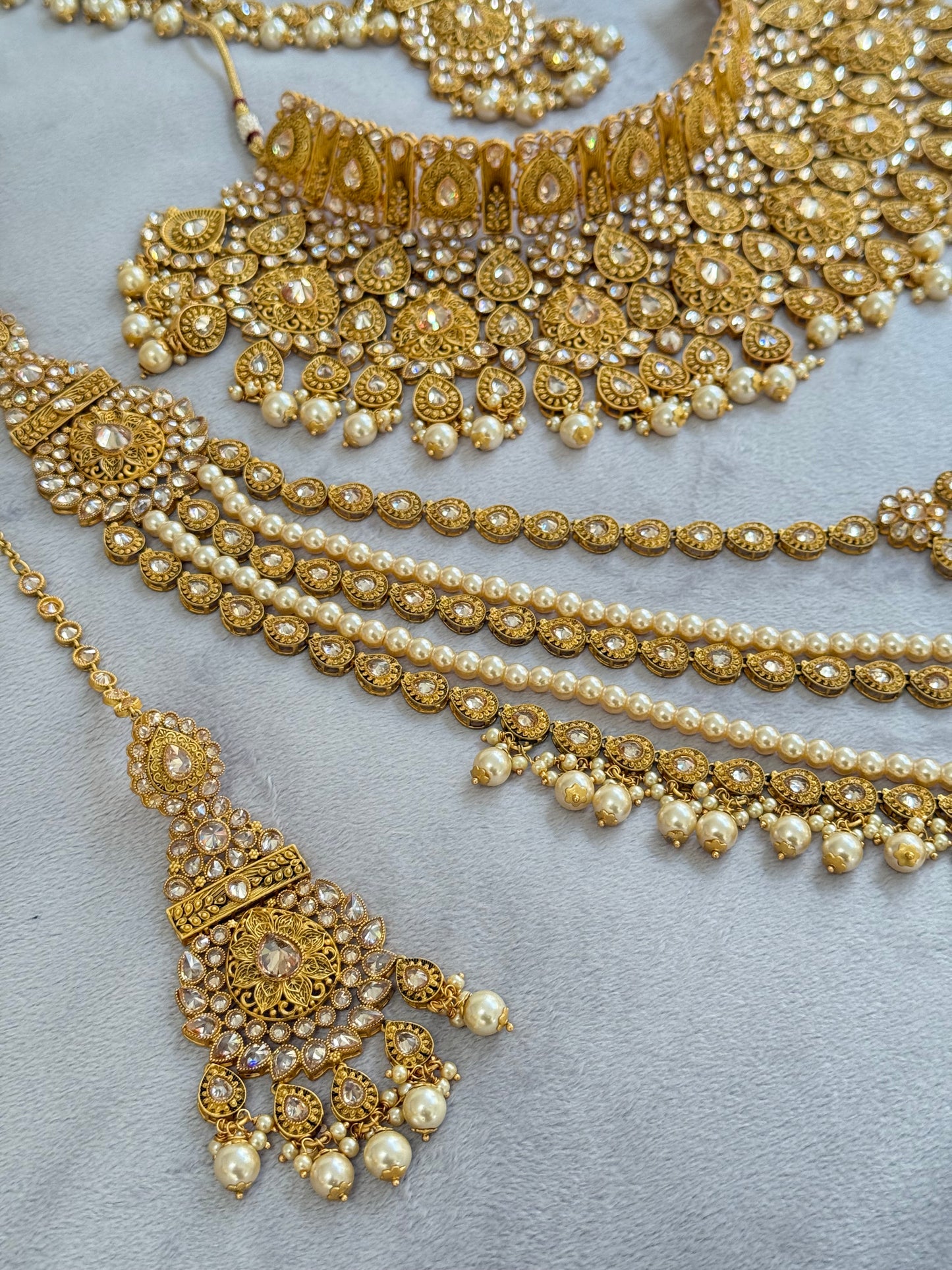 Asees Bridal Set