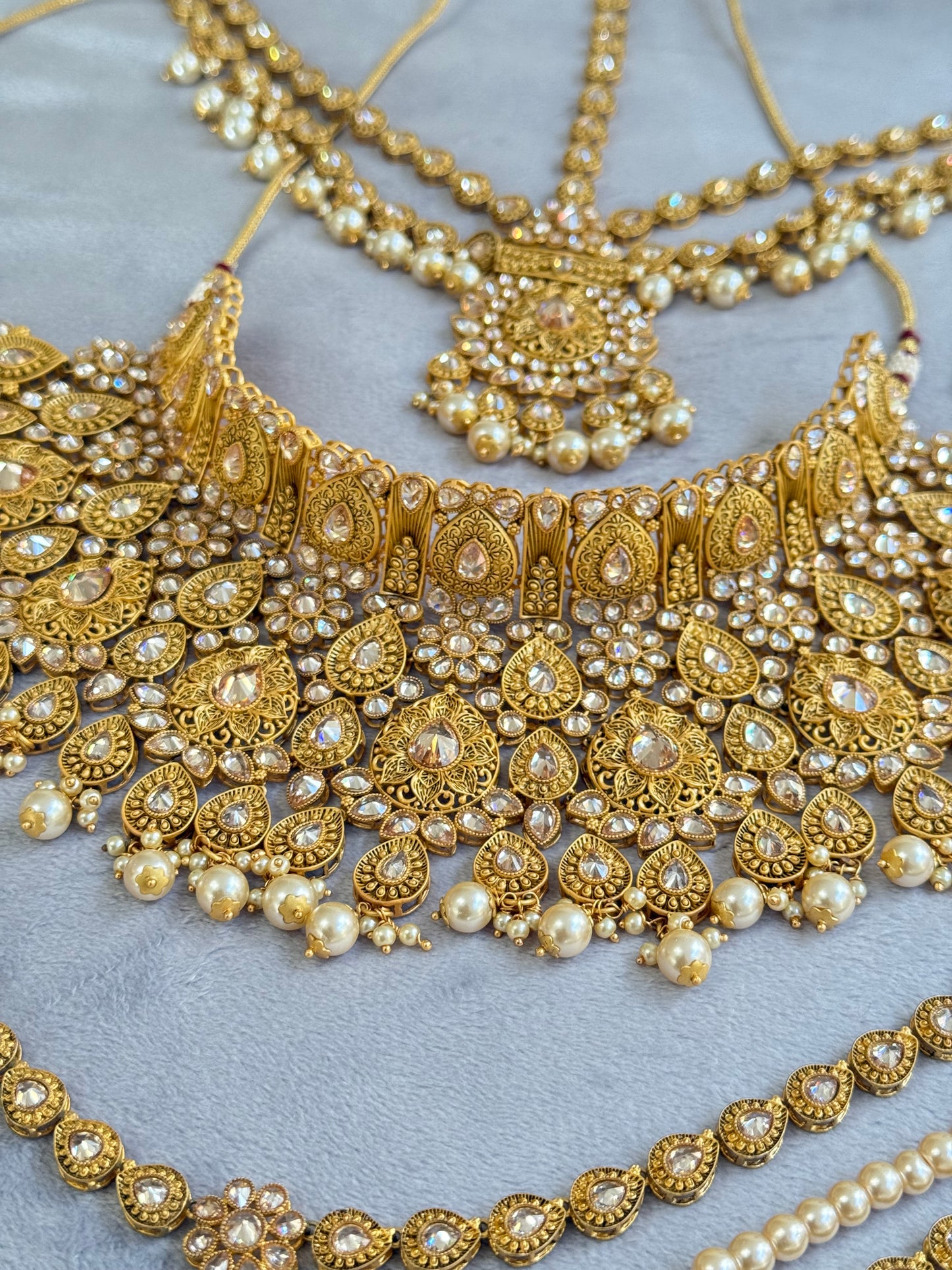 Asees Bridal Set