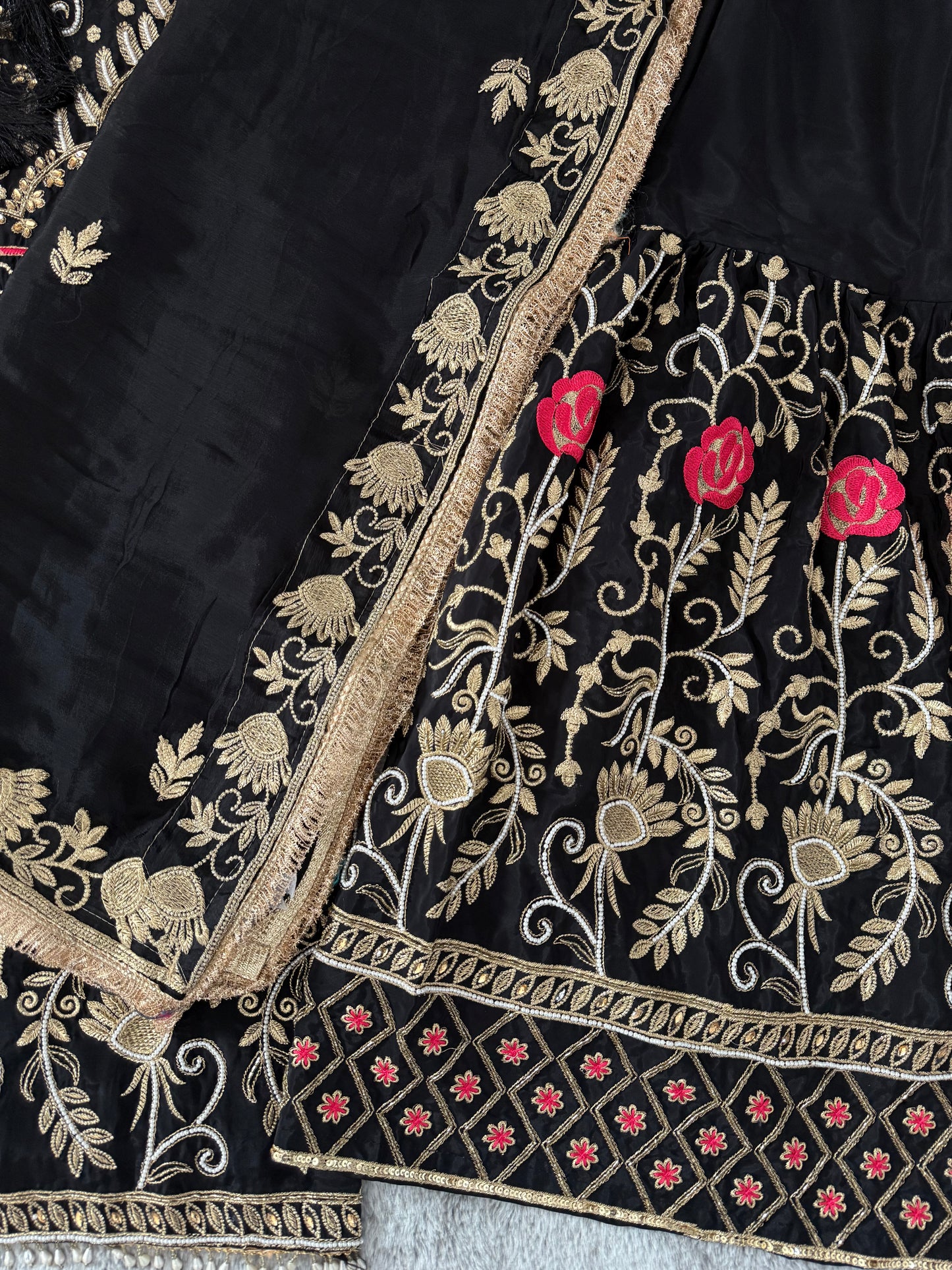 Roop Gharara Suit