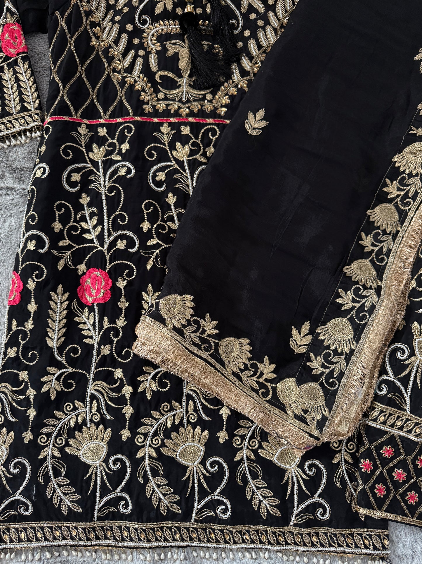 Roop Gharara Suit