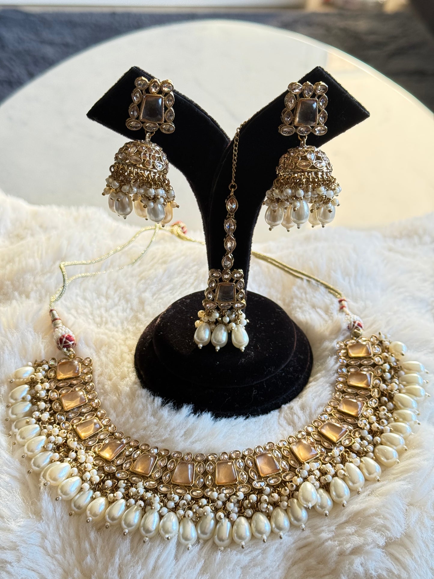 Raani Set