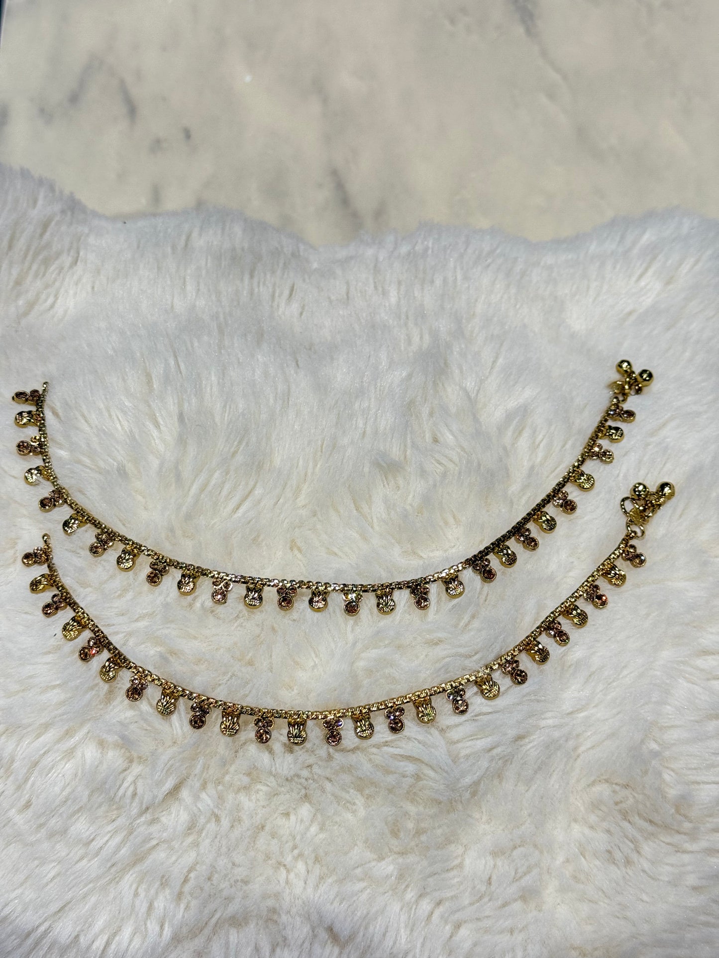 Heer Anklets