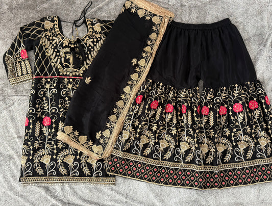 Roop Gharara Suit
