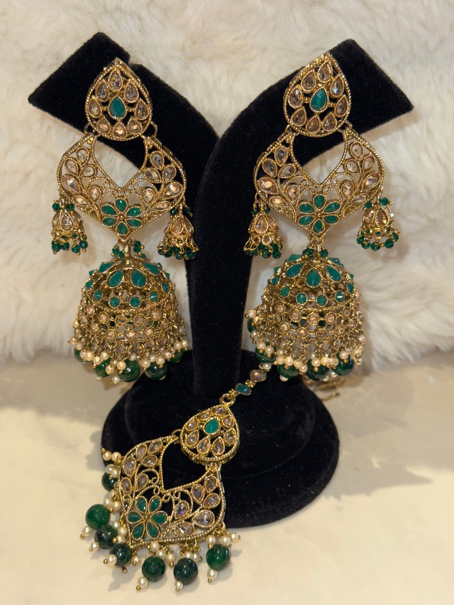 Anmol Tikka Set