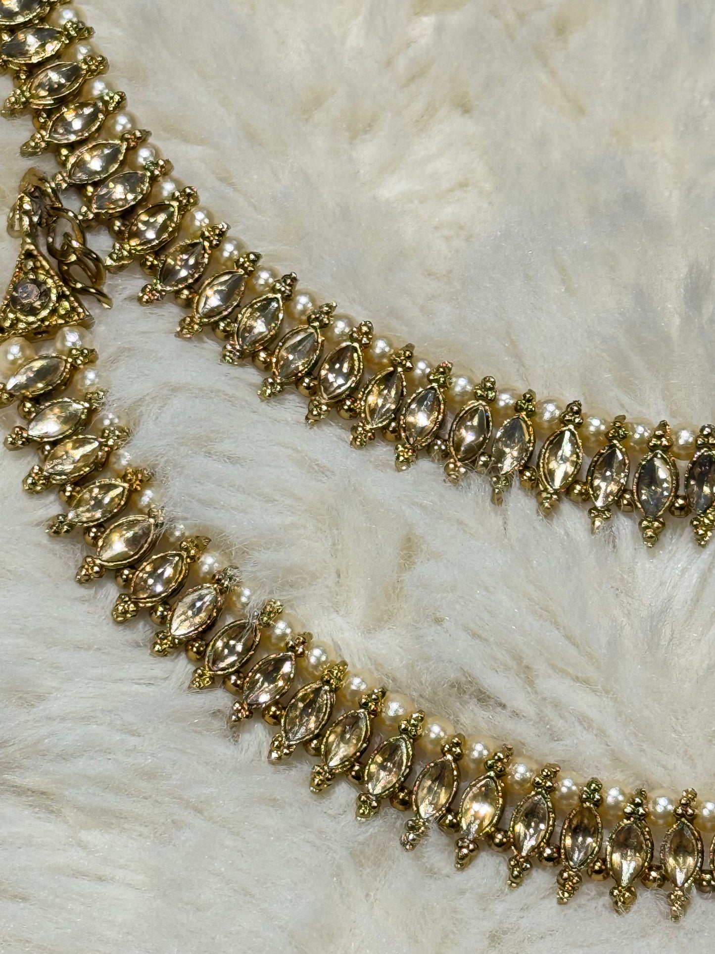 Muskaan Anklets